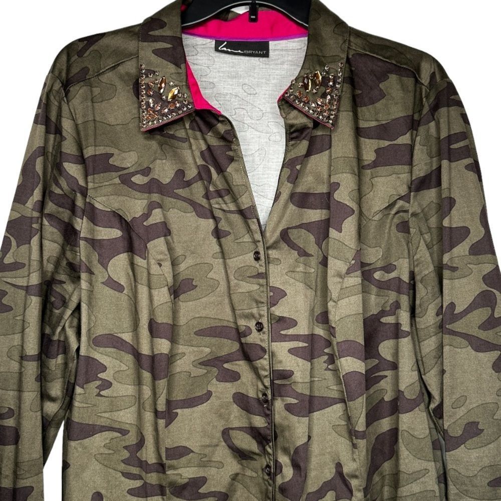 Lane Bryant Camo Top With Embellishments on Collar - Picture 2 of 6